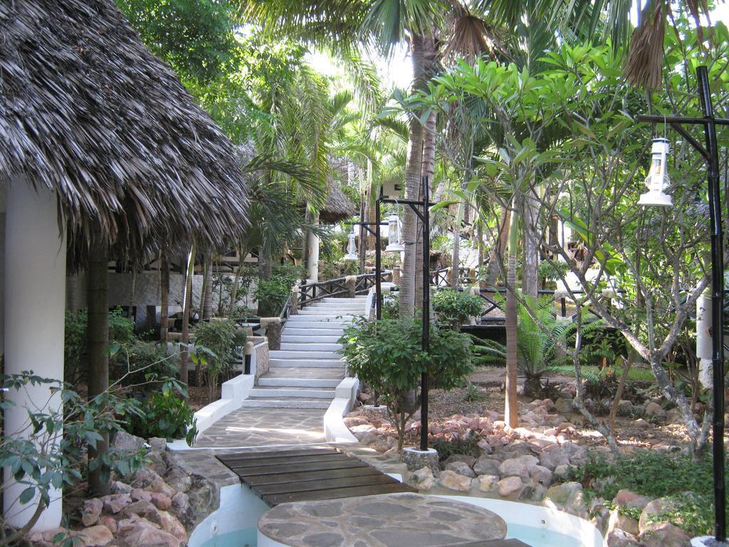 Scorpio Villas Resort Малинди Екстериор снимка