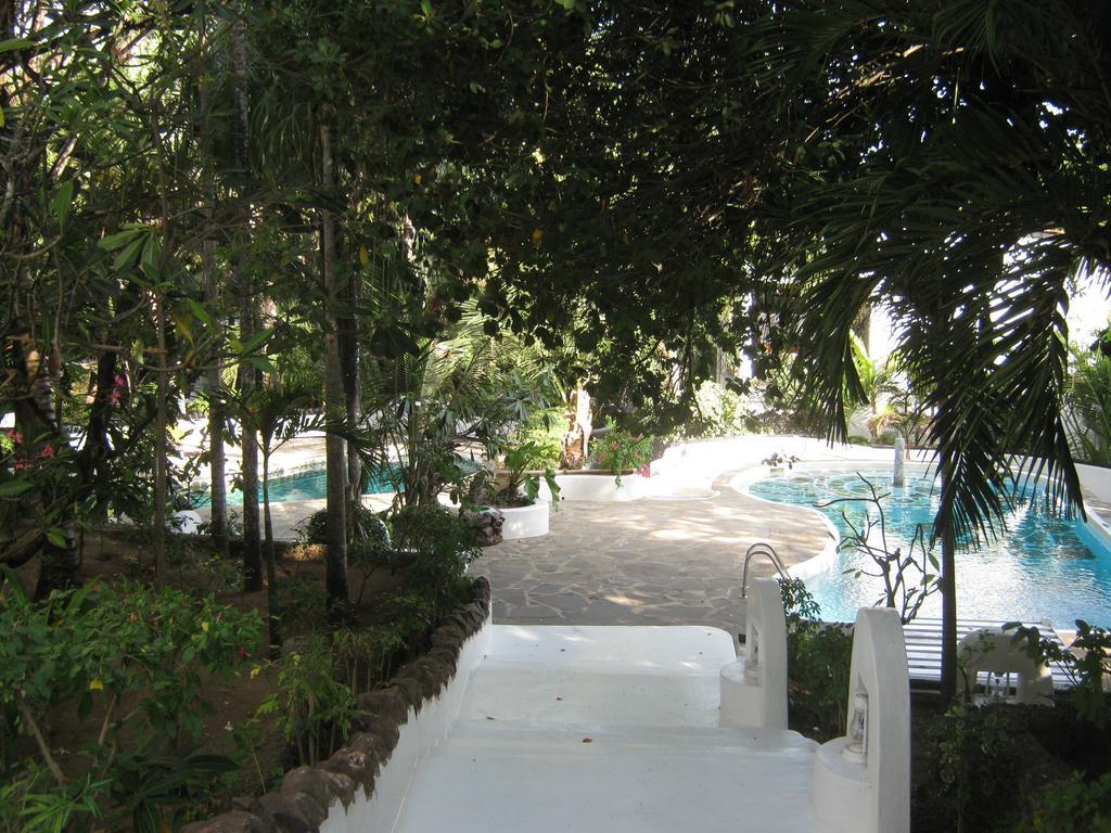 Scorpio Villas Resort Малинди Екстериор снимка